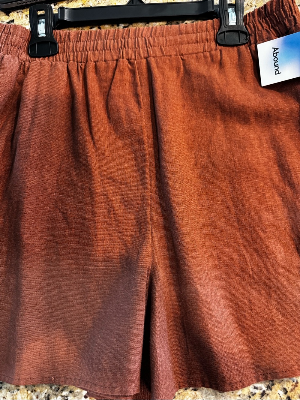 Abound Ladies Shorts in Rust Brown